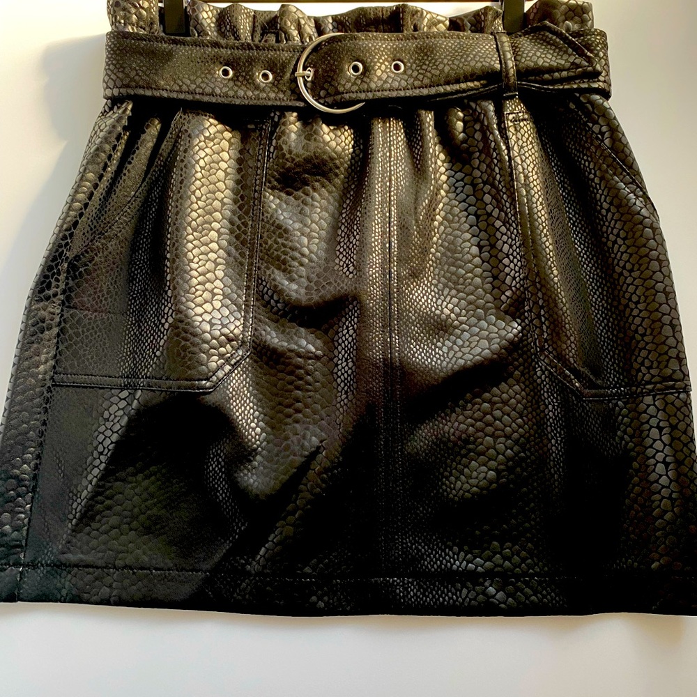HAUTE MONDE BLACK SKIRT, XL